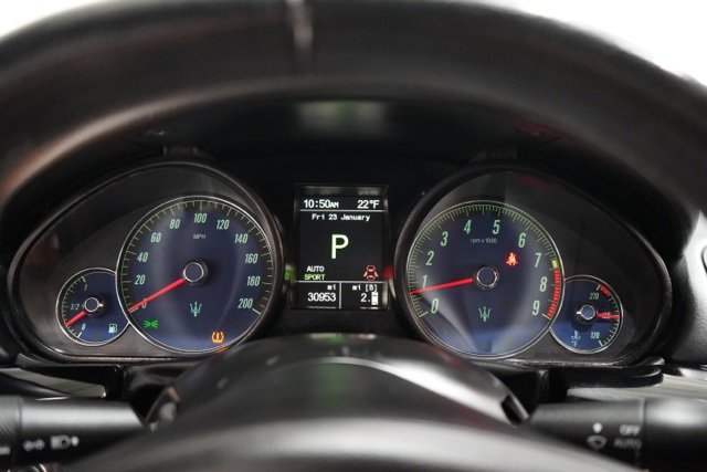 Used 2016 Maserati GranTurismo Convertible image 20