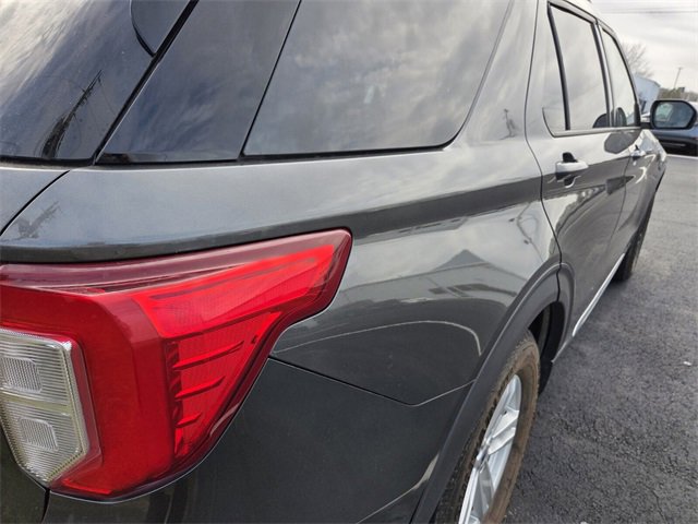 Used 2020 Ford Explorer XLT w/ Class III Trailer Tow Package image 5