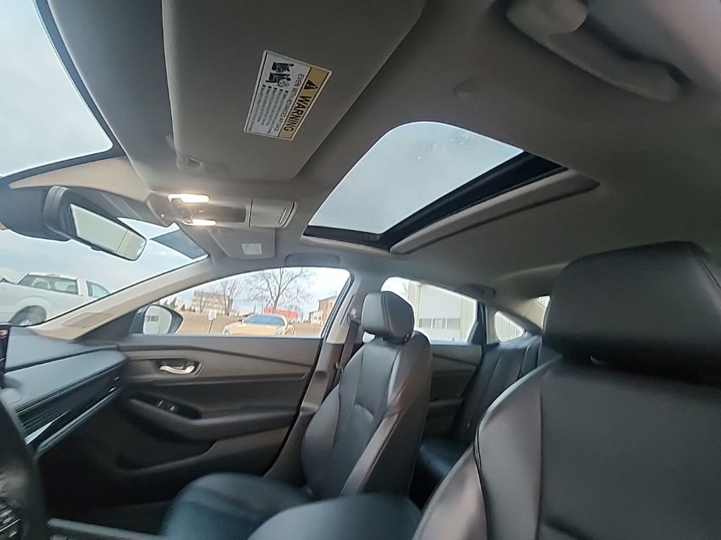 Used 2024 Honda Accord Touring image 15