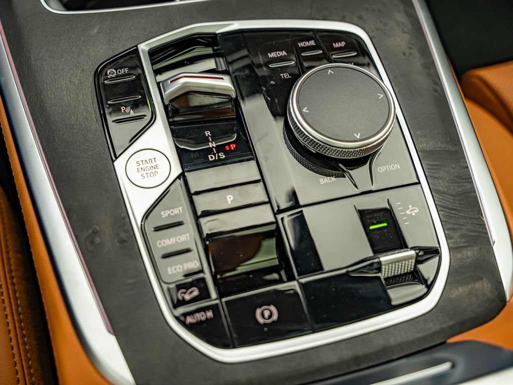 New 2027 BMW X7 xDrive40i AWD/4WD image 38