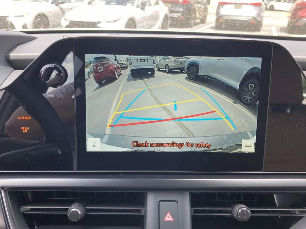 New 2026 Lexus UX 300h FWD image 14