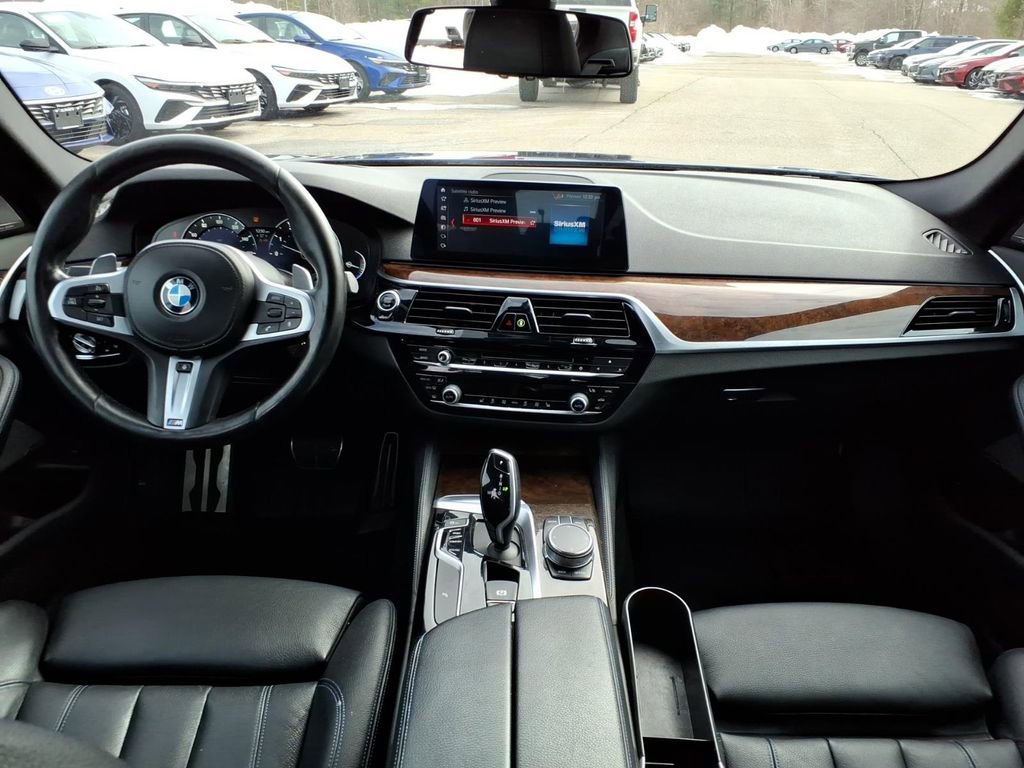 Used 2019 BMW 540i xDrive w/ M Sport Package image 17