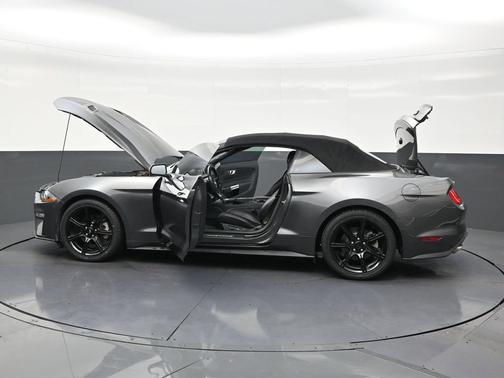 Used 2020 Ford Mustang Premium w/ Equipment Group 201A image 30