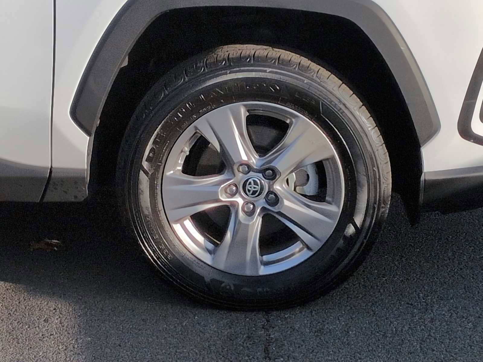 Used 2024 Toyota RAV4 LE image 13