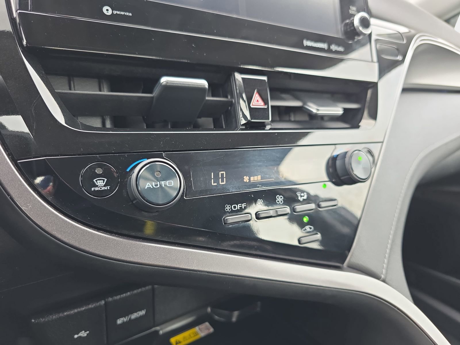 Used 2024 Toyota Camry XSE image 23