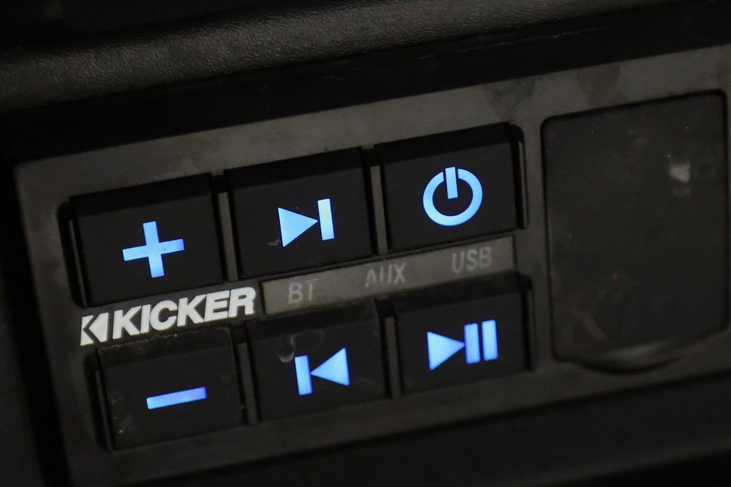 Used 2024 GMC Sierra 3500 Denali Ultimate image 10