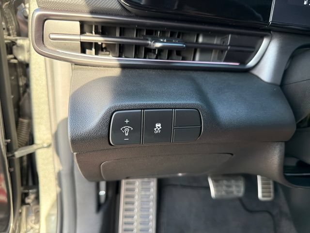 Used 2024 Hyundai Elantra N Line FWD image 16