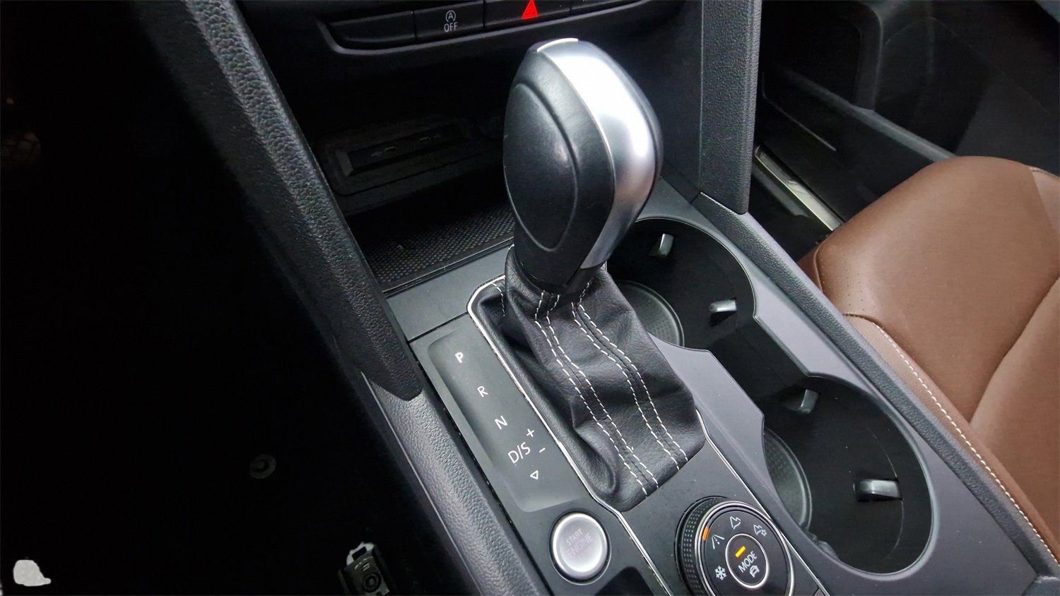 Used 2021 Volkswagen Atlas SE w/ Panoramic Sunroof Package image 21