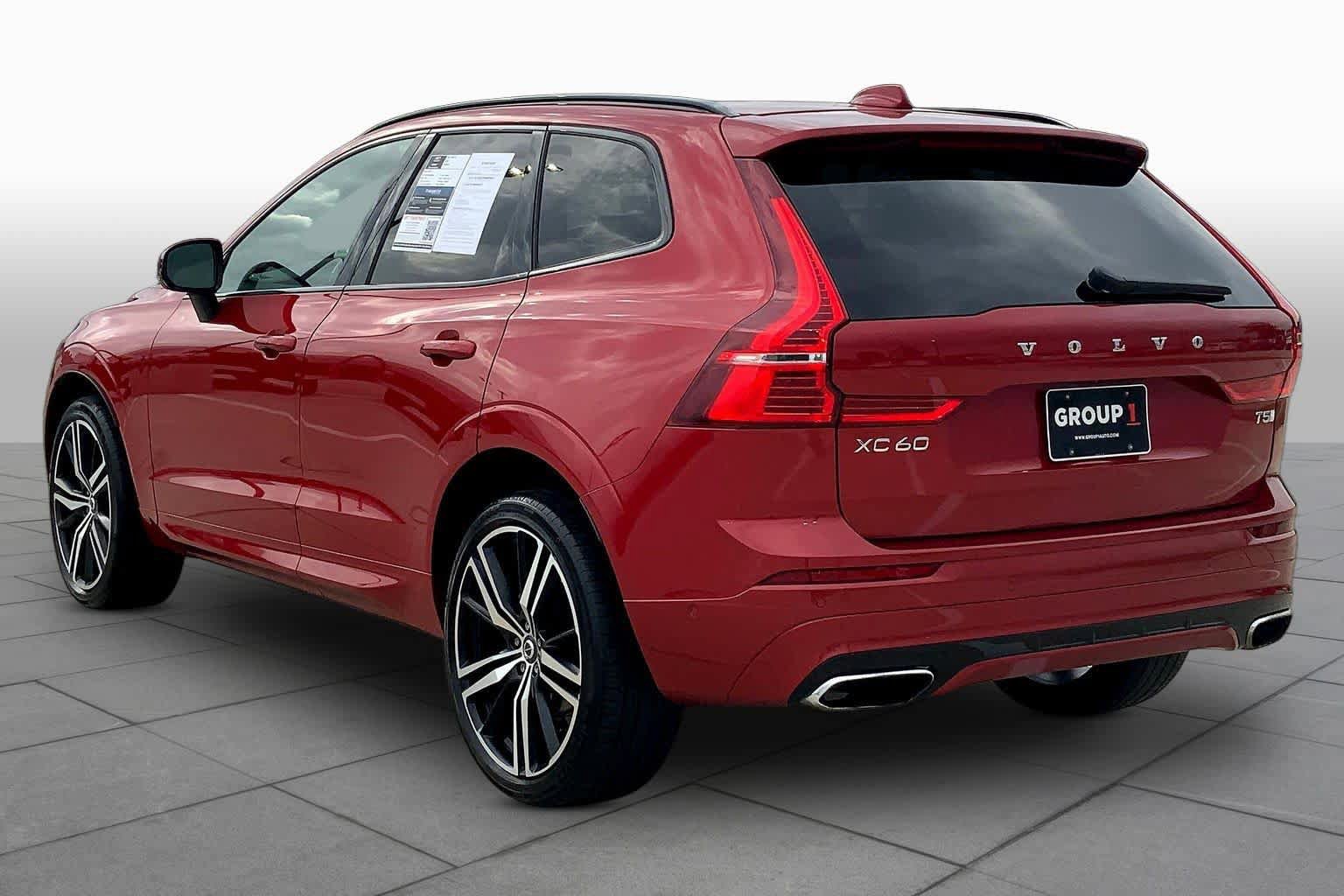 Used 2021 Volvo XC60 T5 R-Design w/ Advanced Package FWD image 12
