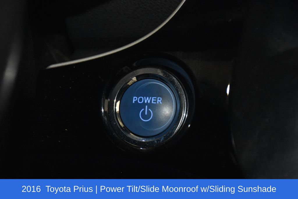 Used 2016 Toyota Prius Four image 12
