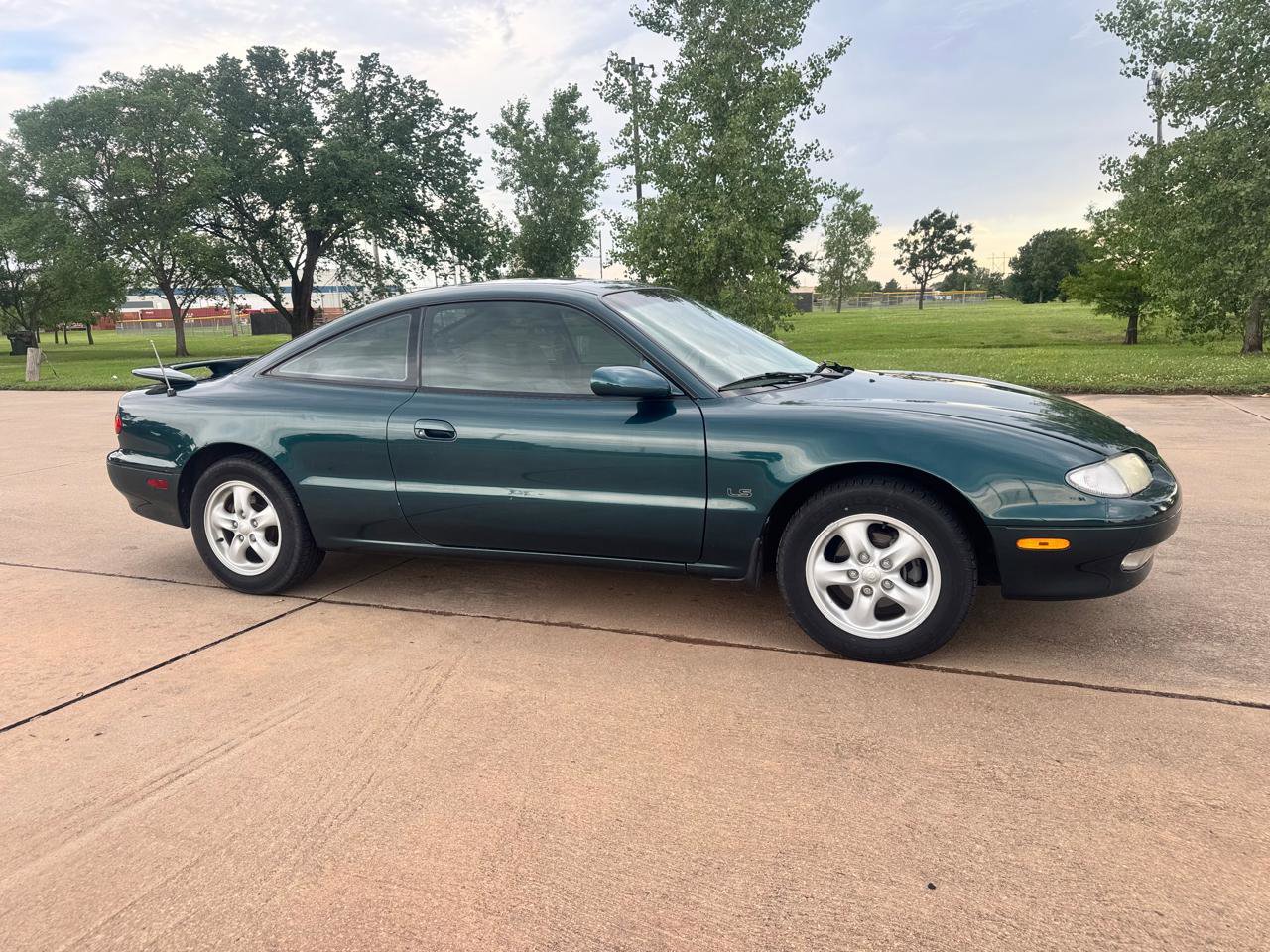 Used 1995 MAZDA MX6 FWD image 27