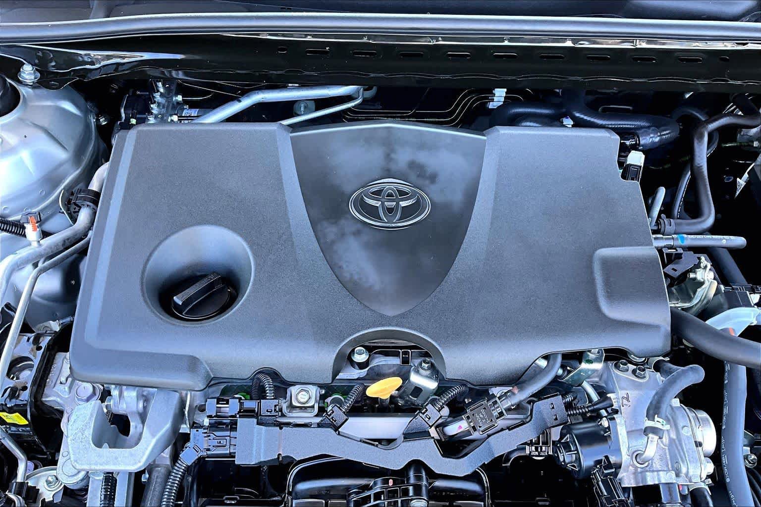 Used 2024 Toyota Camry LE w/ Convenience Package FWD image 32
