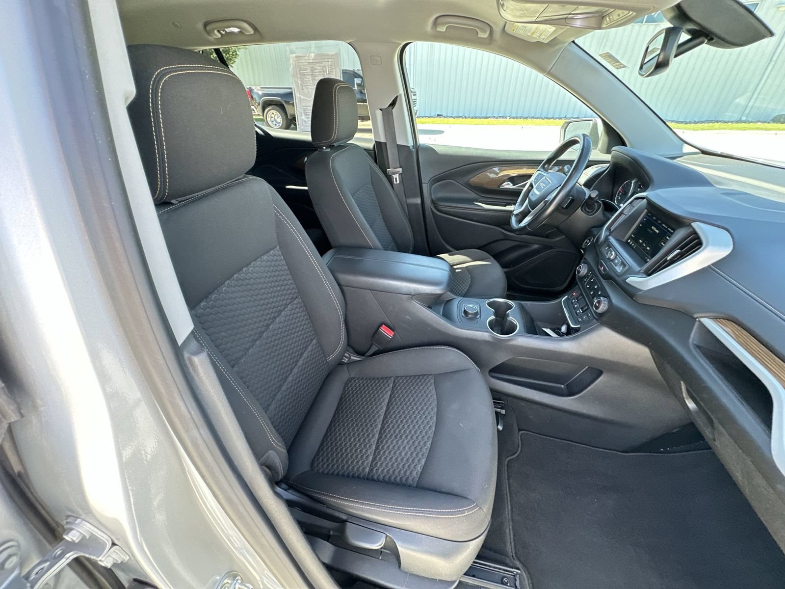 Used 2019 GMC Terrain SLE FWD image 26