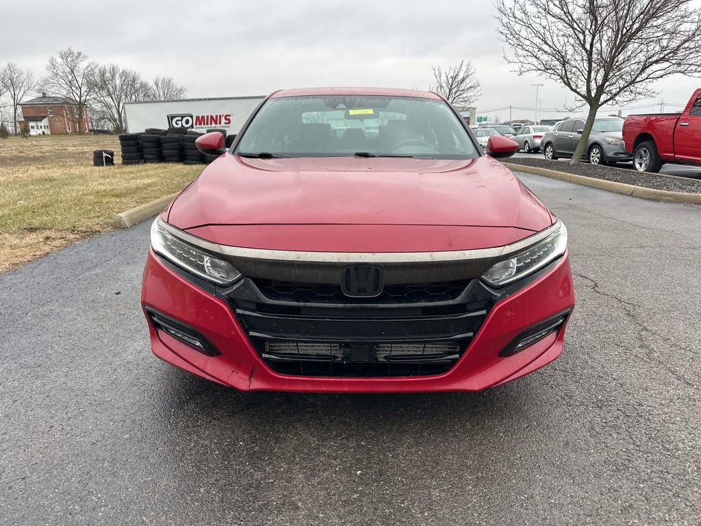Used 2018 Honda Accord Sport image 2