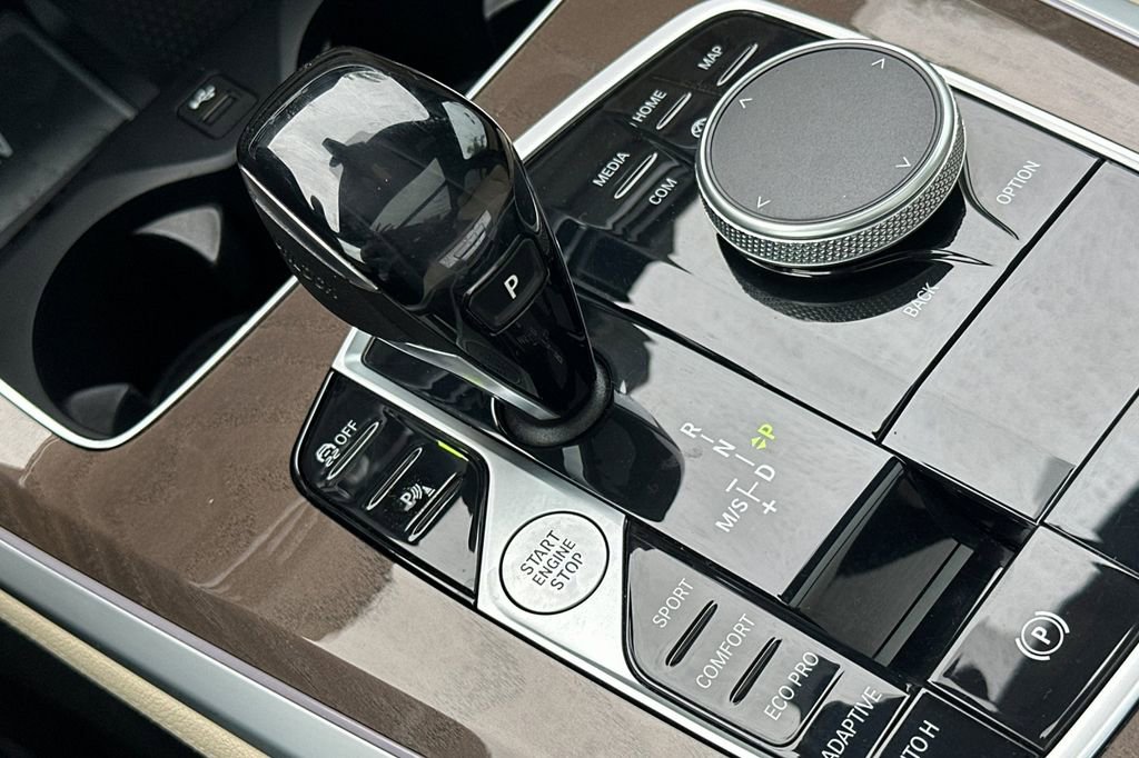 Used 2022 BMW X5 sDrive40i w/ Climate Comfort Package image 21