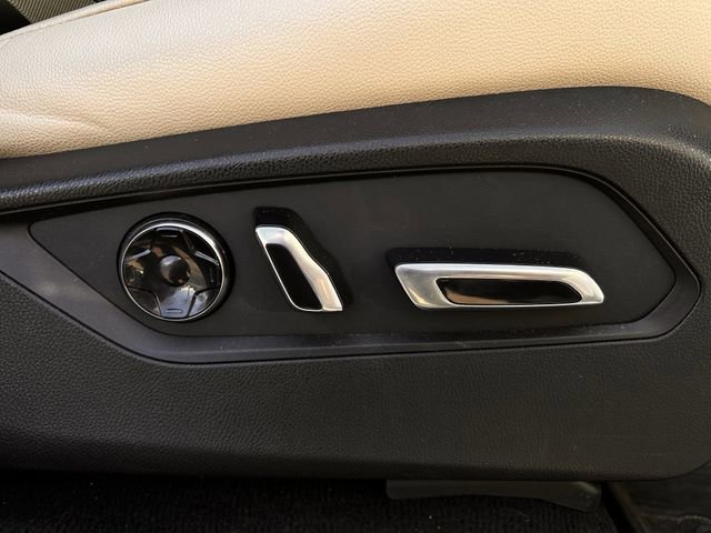 Used 2022 Acura MDX FWD image 30