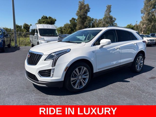 Used 2024 Cadillac XT5 Premium Luxury FWD image 3