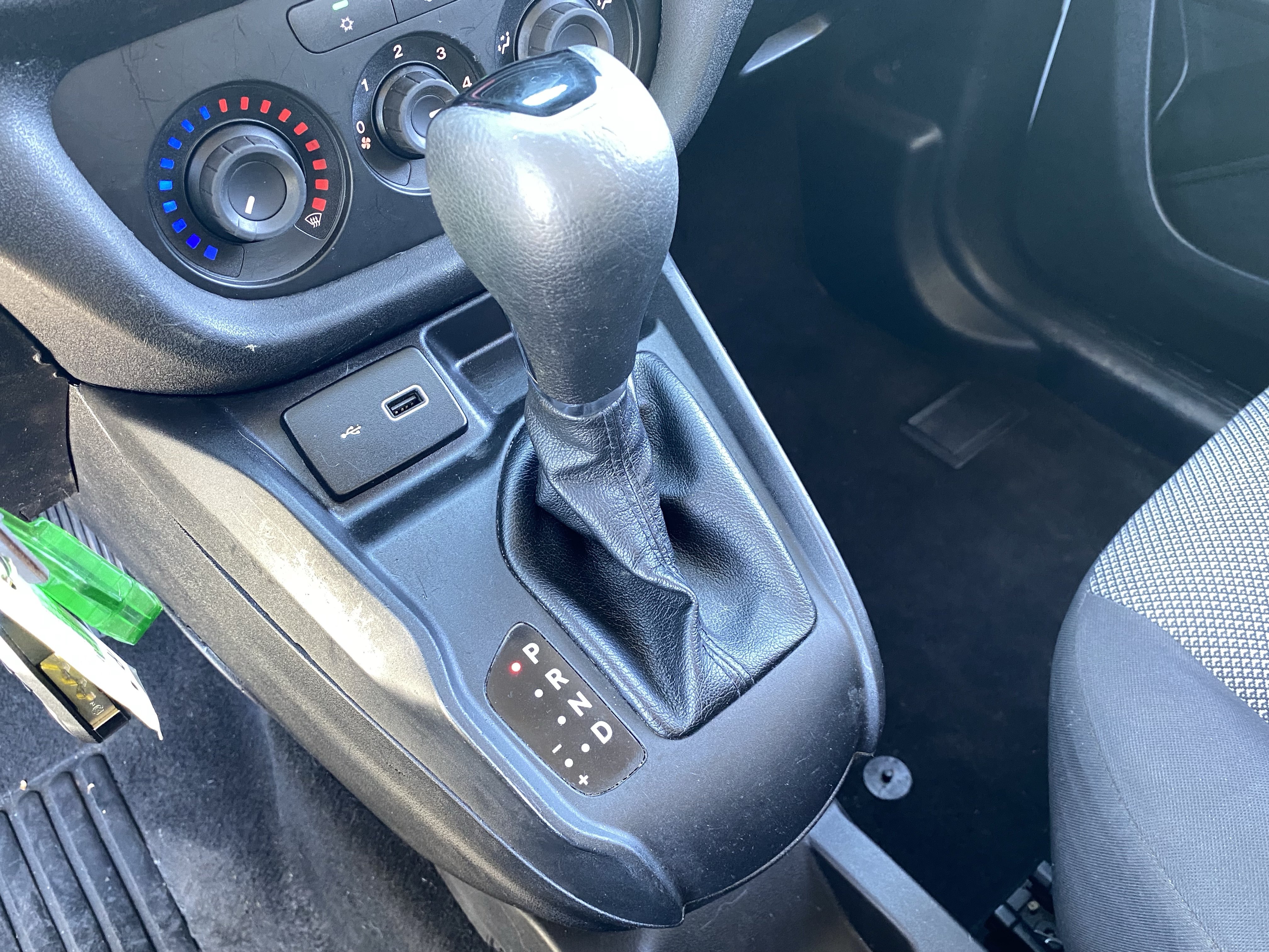 Used 2021 RAM ProMaster City Tradesman FWD image 24