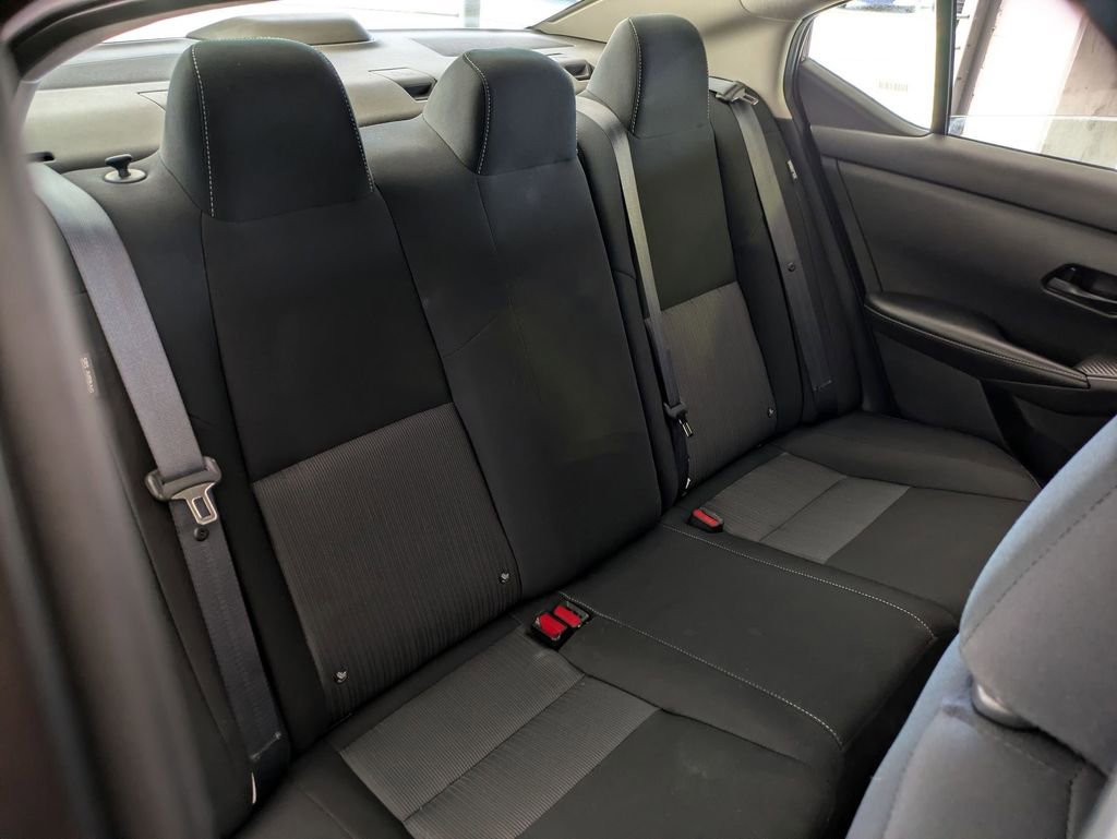 Used 2025 Nissan Sentra SV FWD image 27