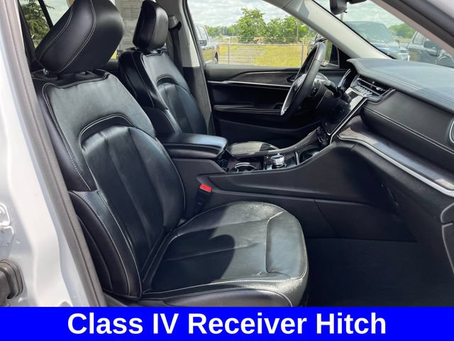 Used 2023 Jeep Grand Cherokee L Limited w/ Black Appearance Package AWD/4WD image 37