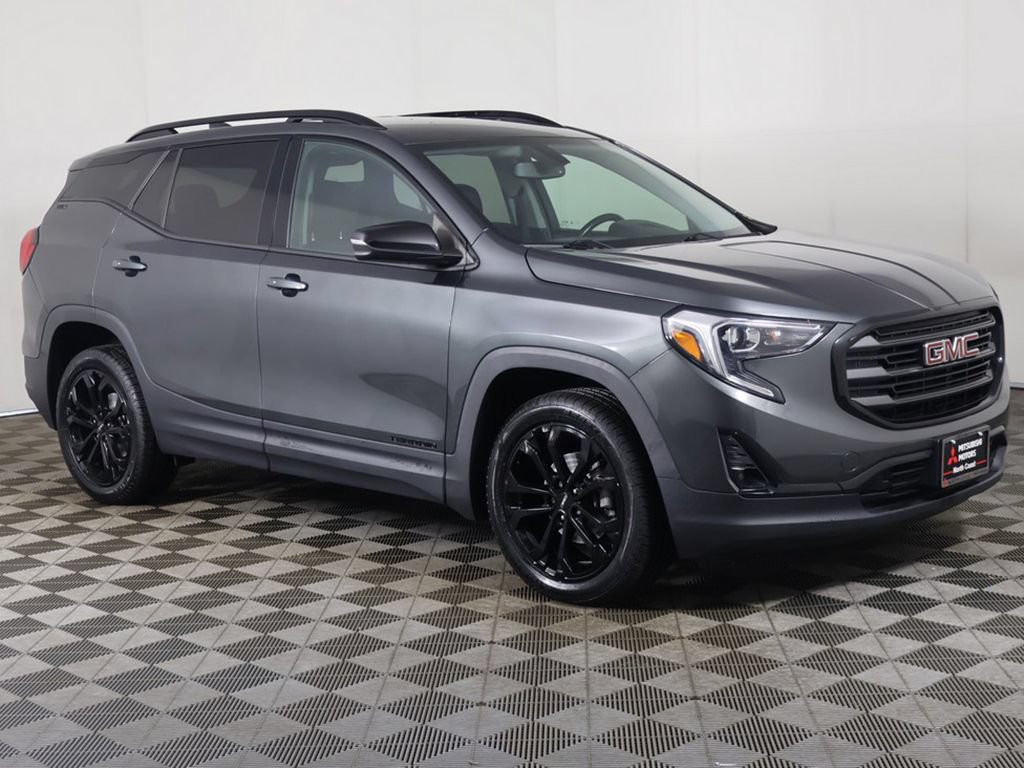 Used 2019 GMC Terrain SLT w/ Black Edition AWD/4WD image 2
