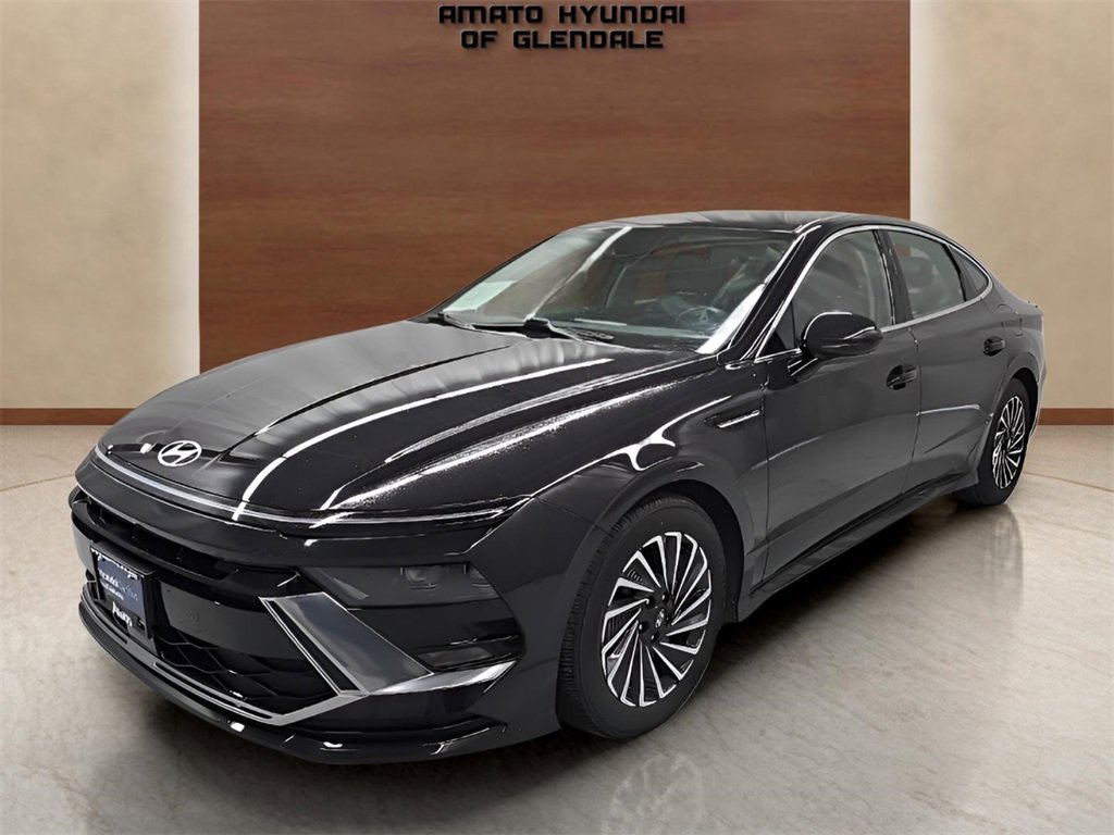 Certified 2025 Hyundai Sonata SEL image 2
