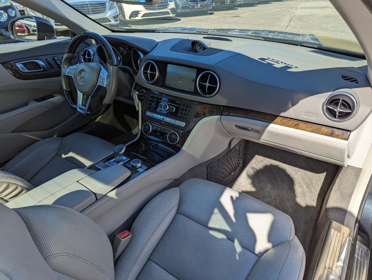Used 2015 Mercedes-Benz SL 400 image 37