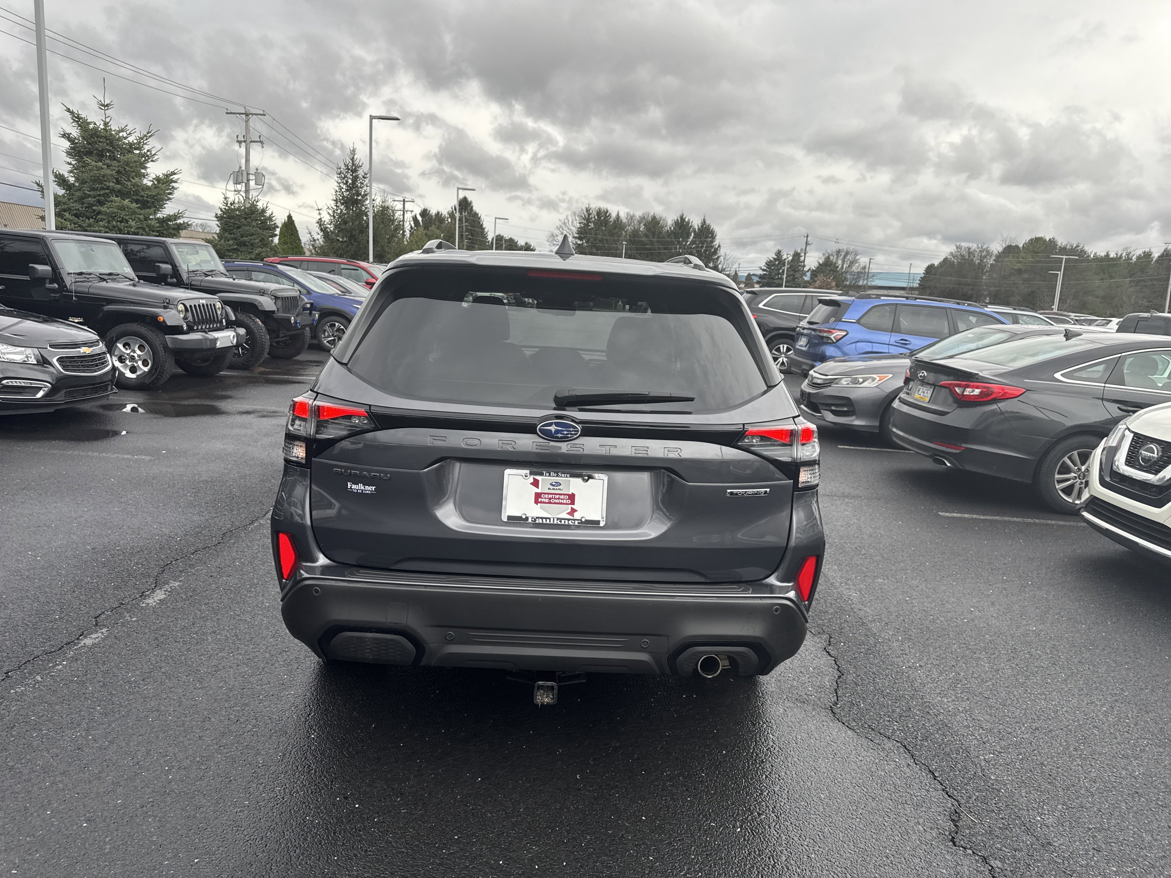 Used 2025 Subaru Forester Touring image 7