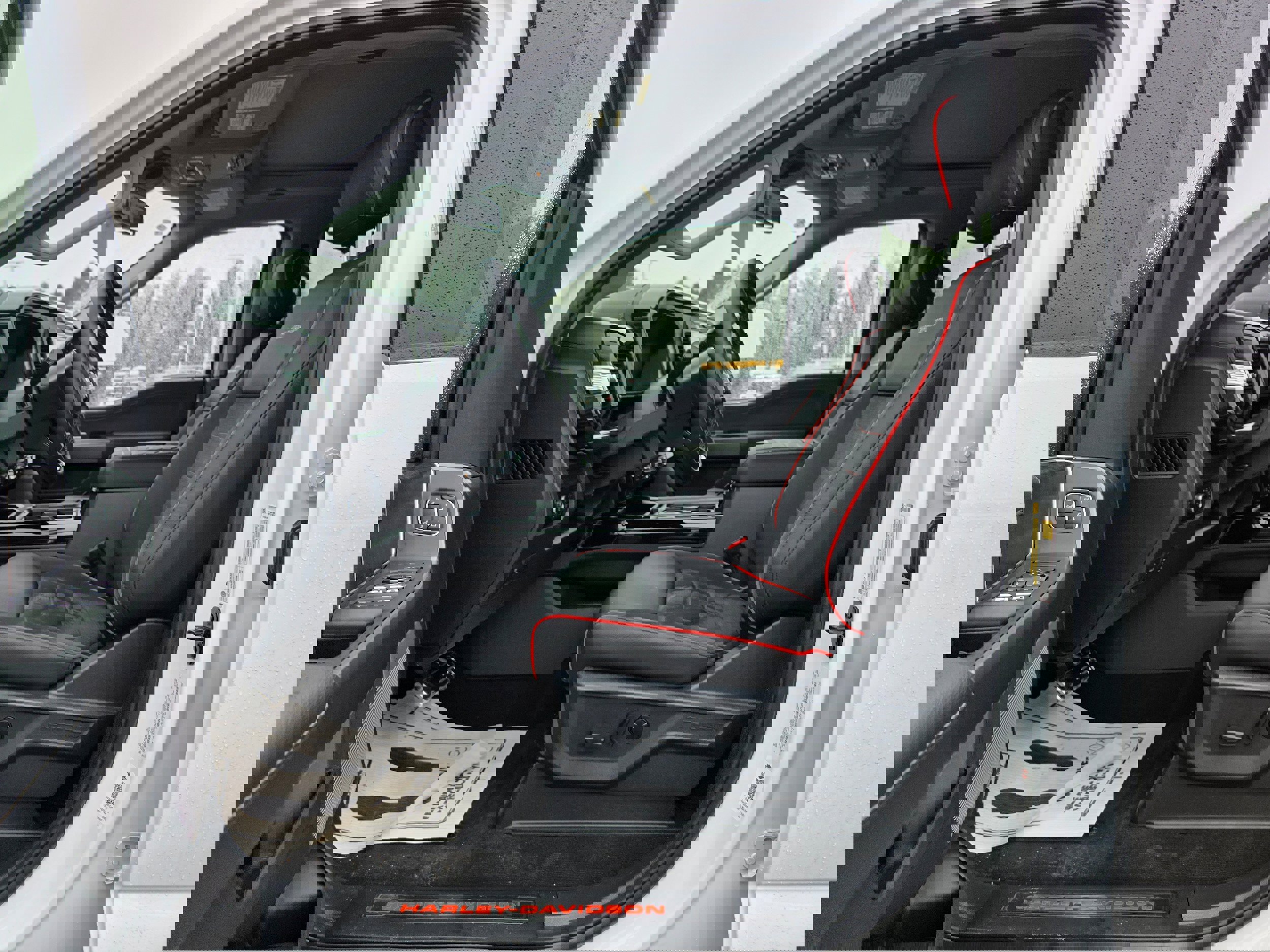 New 2026 Ford F250 Lariat w/ Black Appearance Package image 22