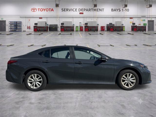 Used 2025 Toyota Camry LE AWD/4WD image 8