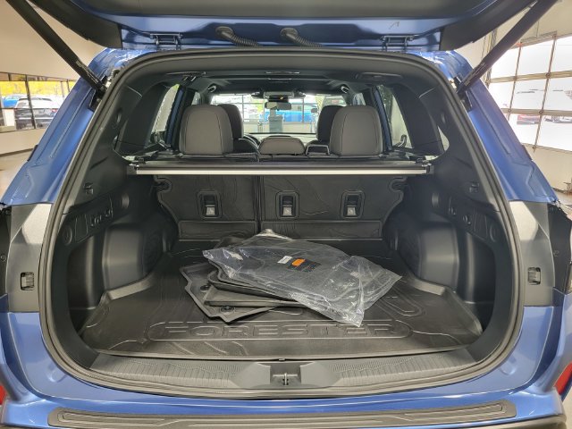 Used 2026 Subaru Forester Premium AWD/4WD image 36