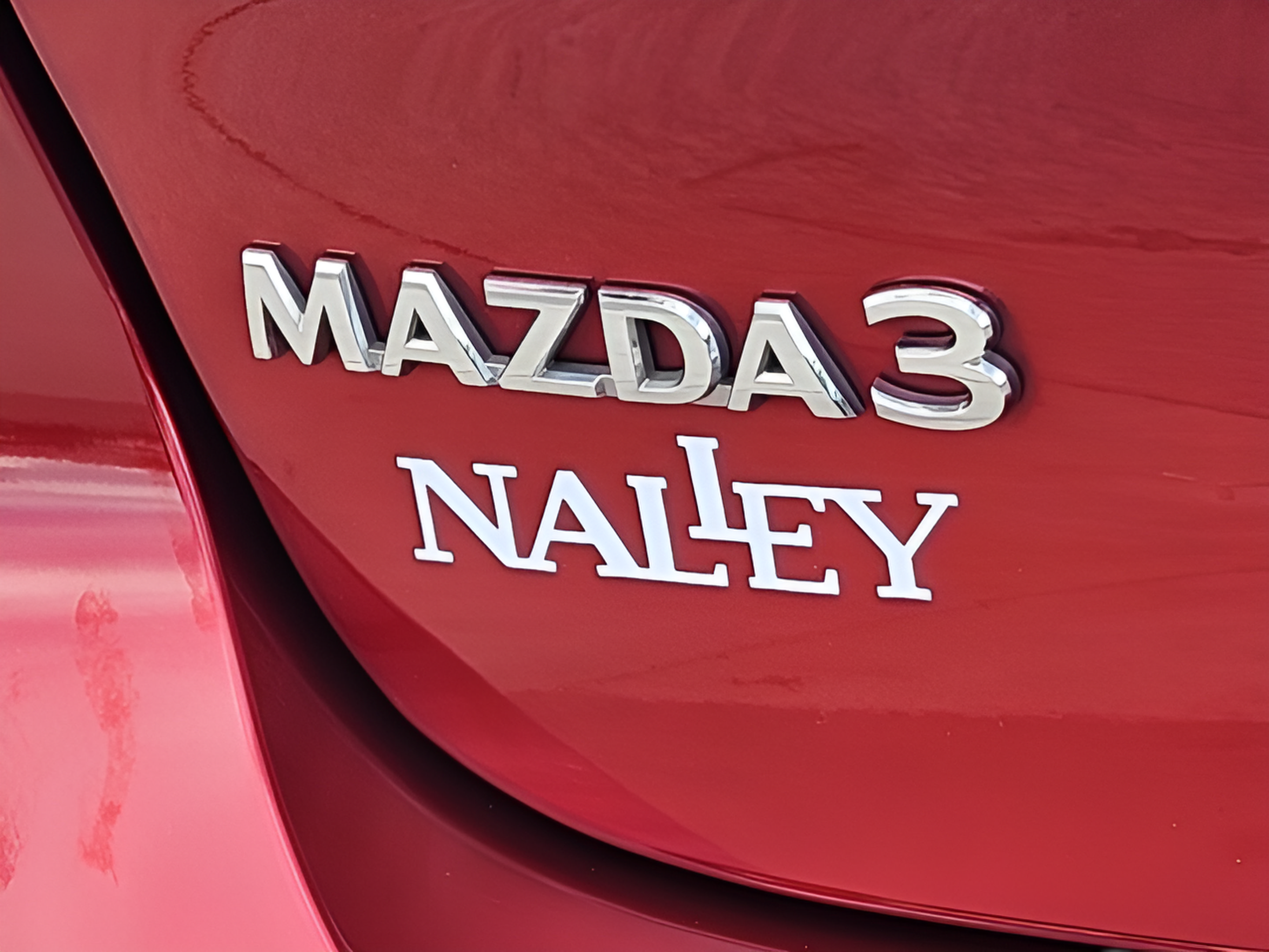 Used 2020 MAZDA MAZDA3 Hatchback w/ Premium Package FWD image 31