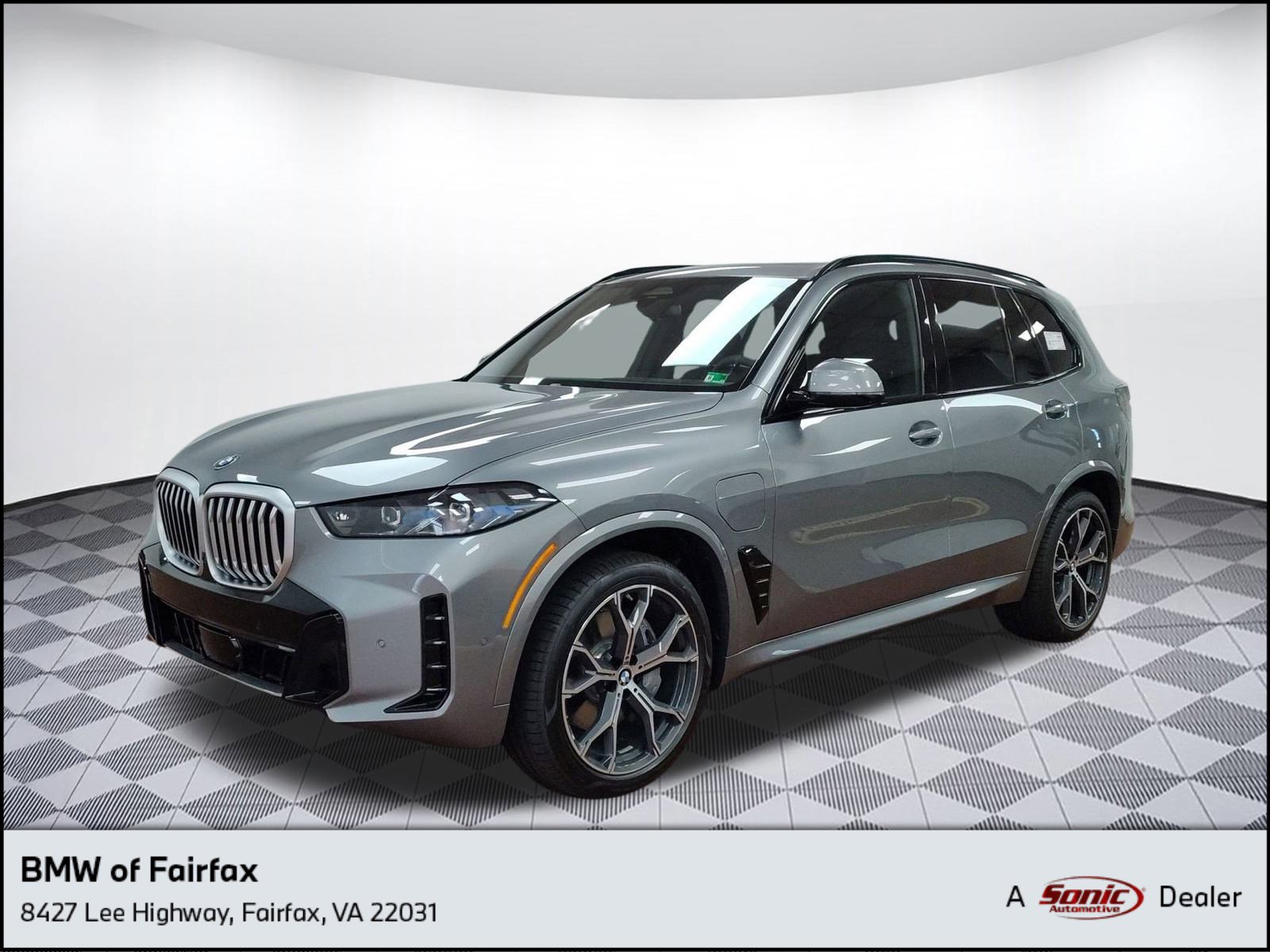 New 2026 BMW X5 xDrive50e w/ M Sport Package