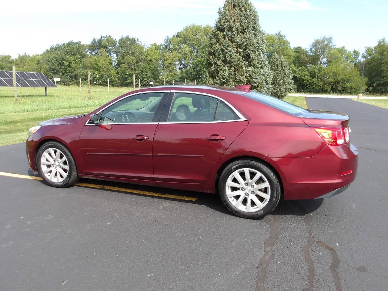 Used 2015 Chevrolet Malibu LT FWD image 12