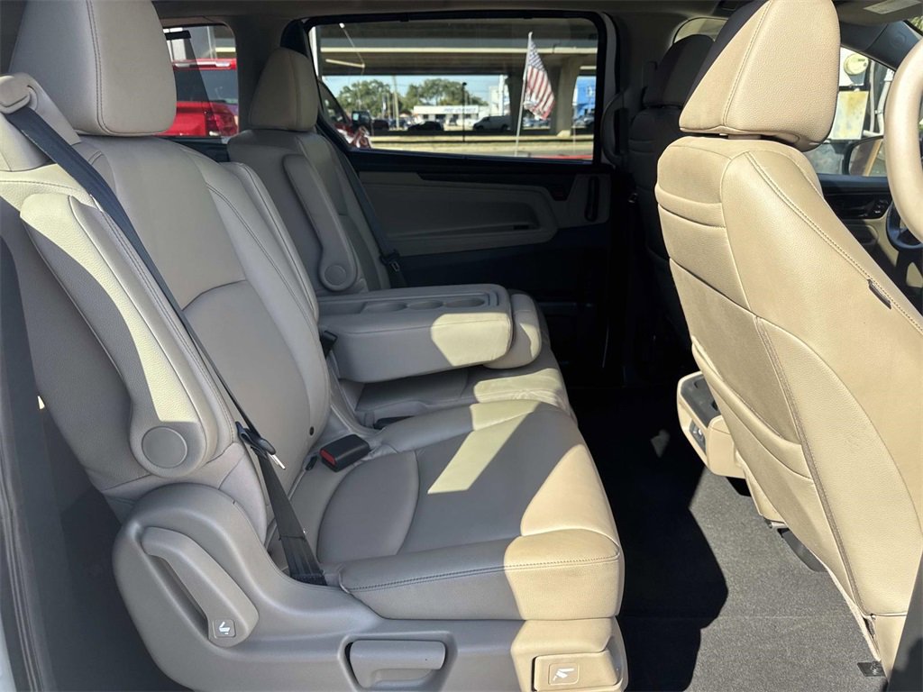 Used 2023 Honda Odyssey Touring image 21