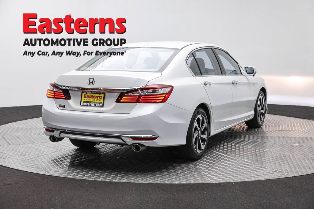 Used 2017 Honda Accord EX-L image 5