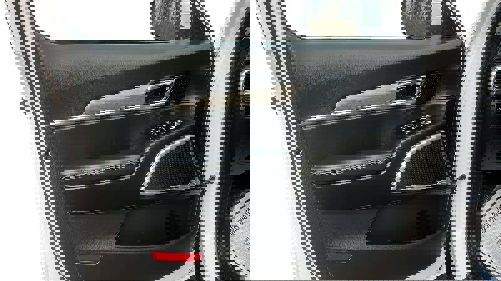 Used 2022 Kia Telluride EX w/ EX Premium Package image 11