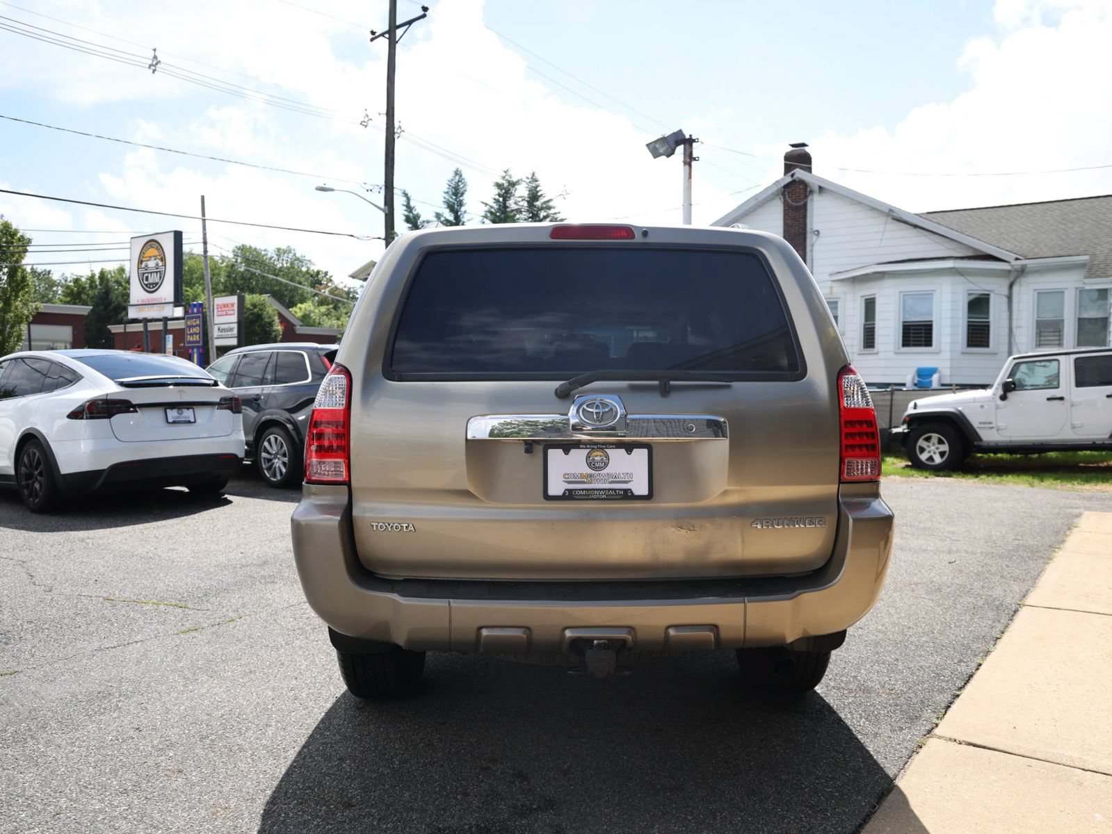 Used 2007 Toyota 4Runner SR5 AWD/4WD image 7