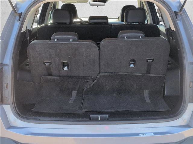 Used 2024 Kia Sorento S image 6