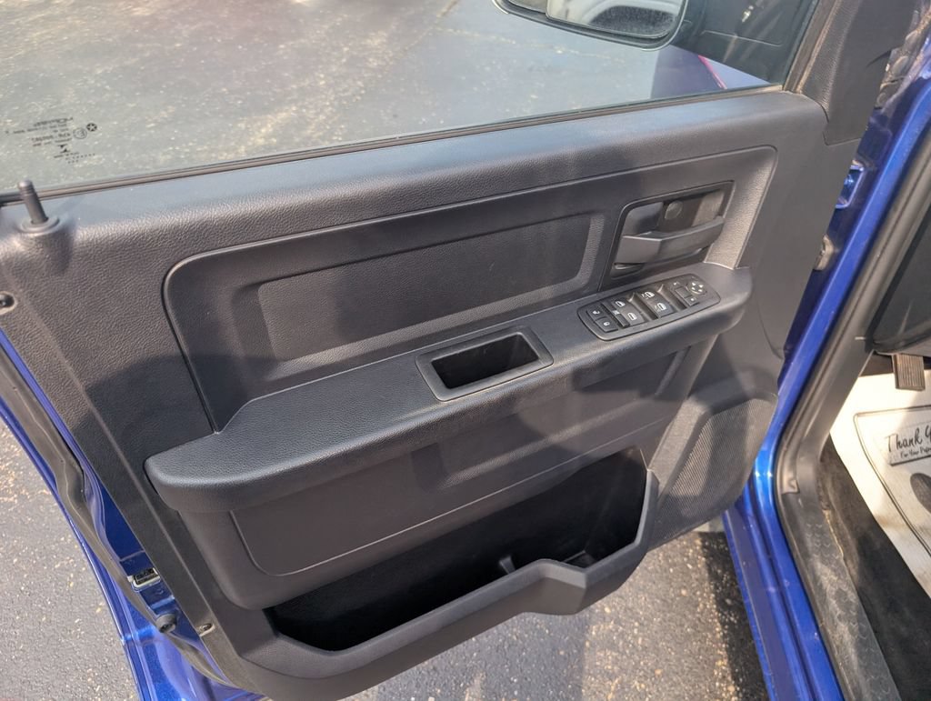 Used 2015 RAM 1500 Tradesman w/ Popular Equipment Group AWD/4WD image 15