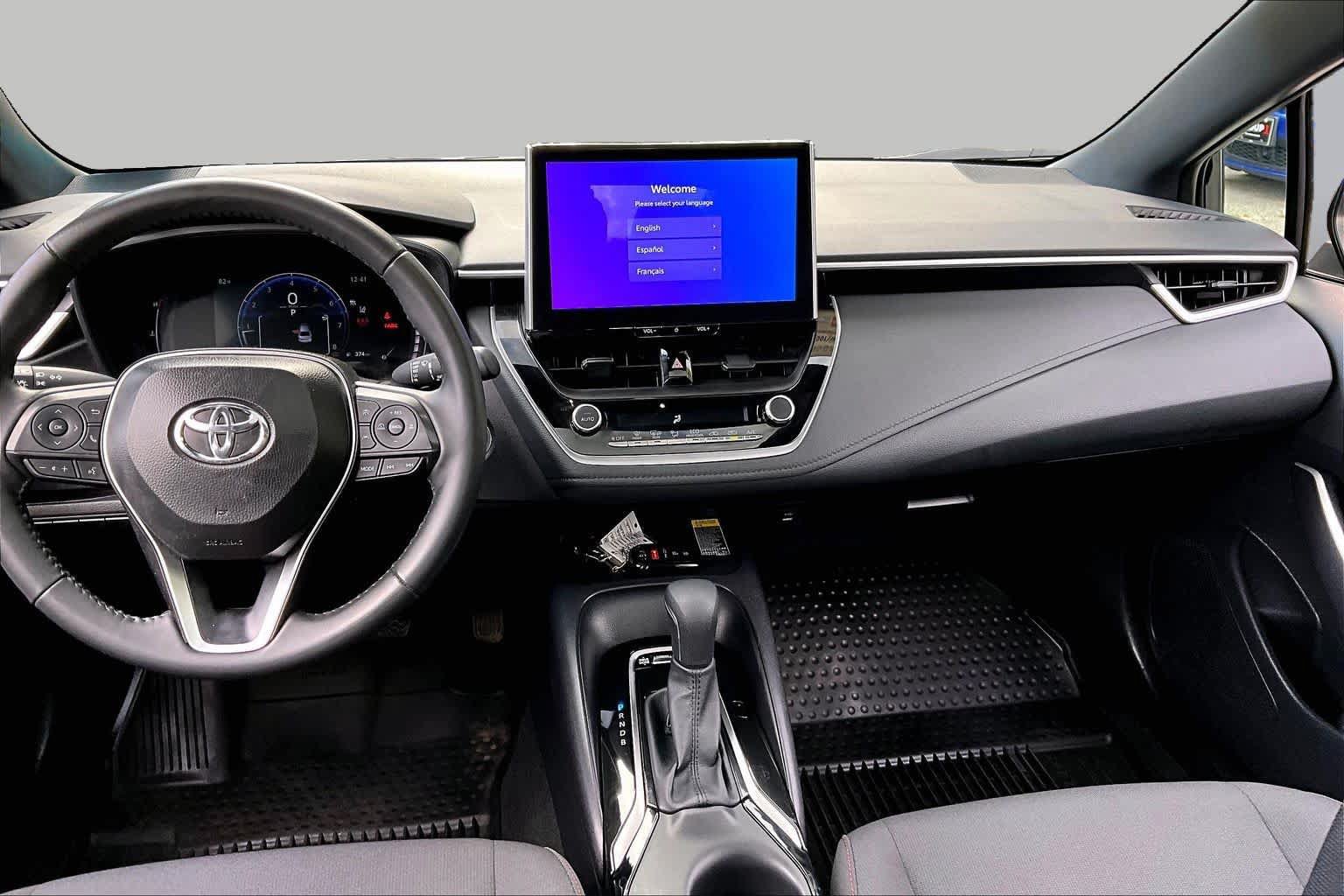 Certified 2025 Toyota Corolla SE w/ SE Premium Package FWD image 7