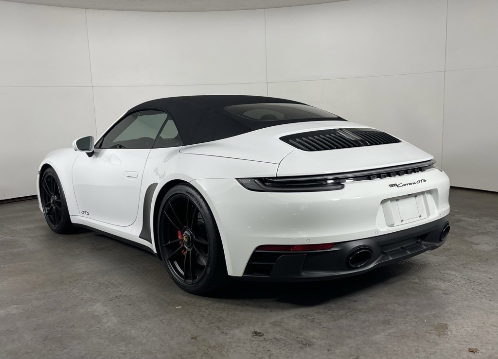 Certified 2023 Porsche 911 Carrera GTS image 3