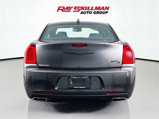Used 2022 Chrysler 300 S image 6