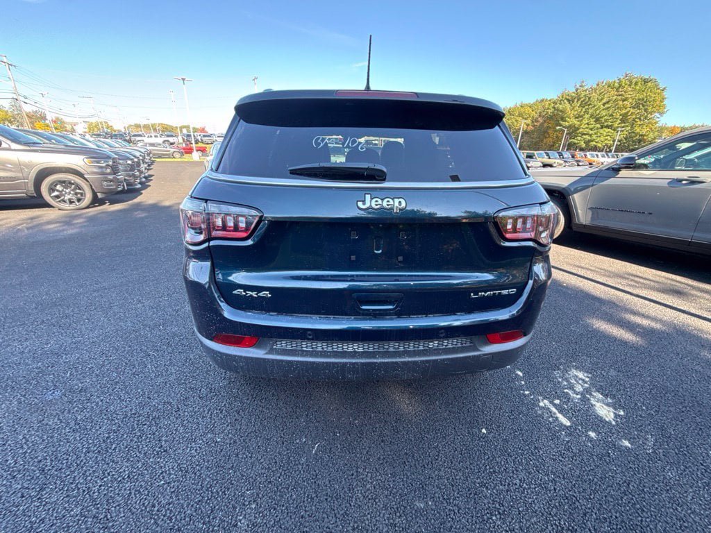 New 2026 Jeep Compass Limited AWD/4WD image 4