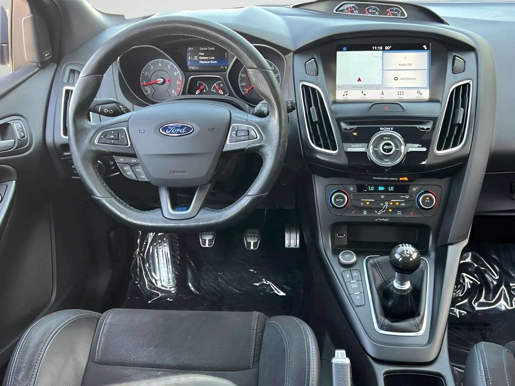 Used 2017 Ford Focus RS AWD/4WD image 7