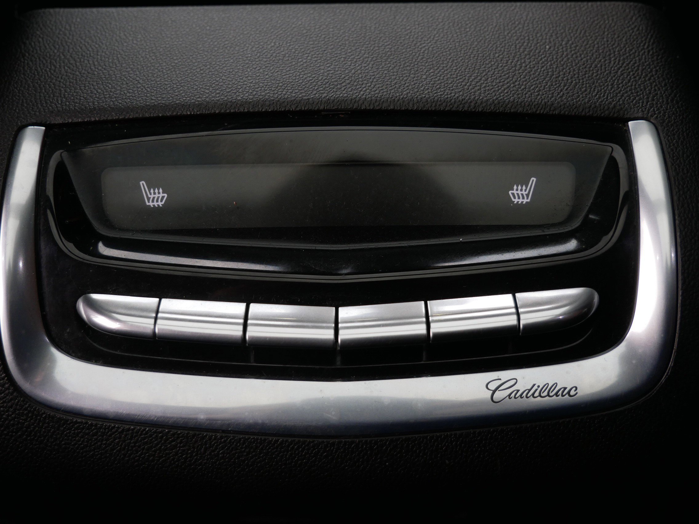 Certified 2023 Cadillac XT6 Premium Luxury AWD/4WD image 15
