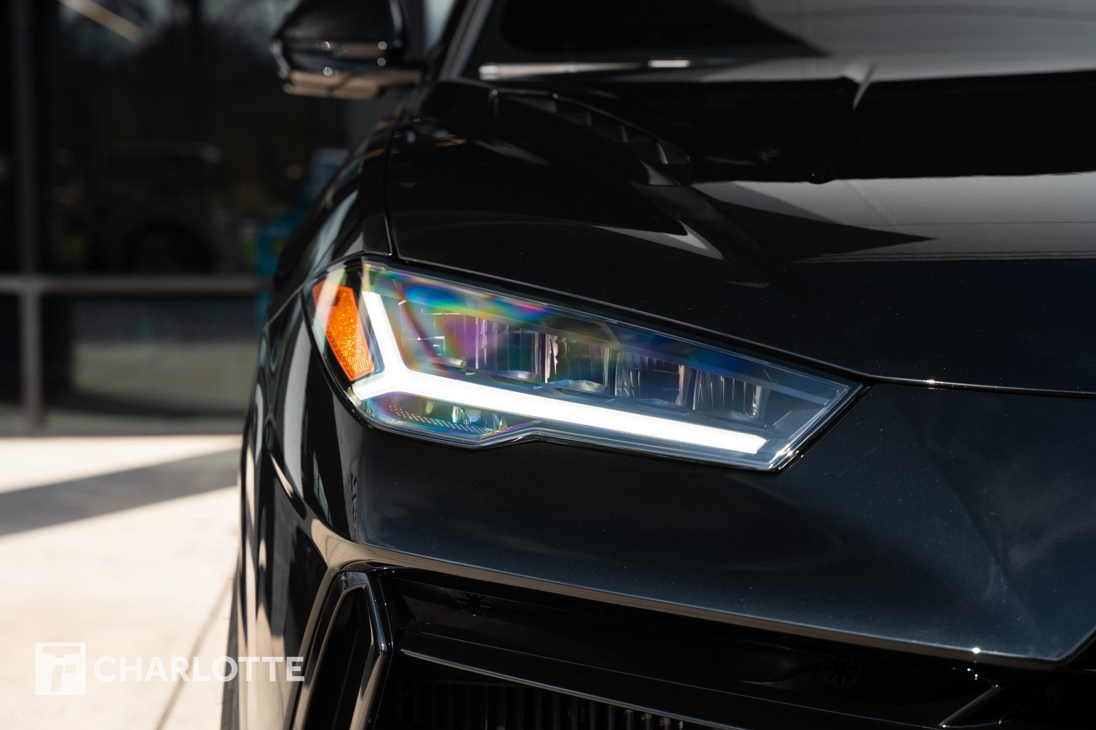 Used 2024 Lamborghini Urus S image 4