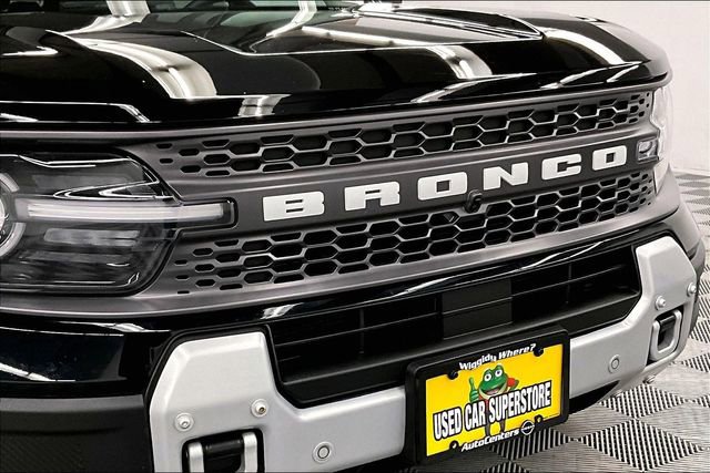 Used 2025 Ford Bronco Sport Badlands image 31