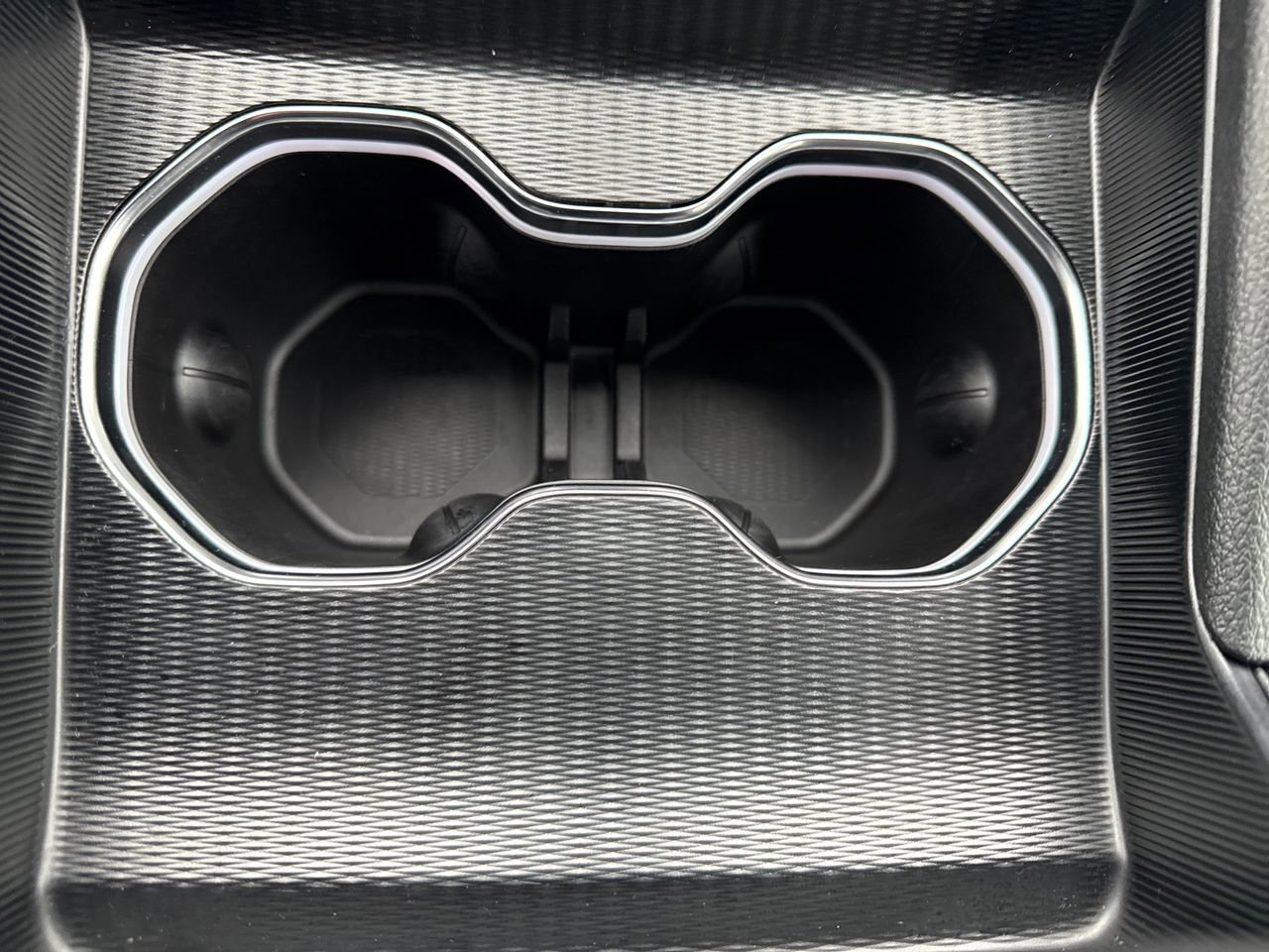 Used 2024 Jeep Grand Cherokee Altitude image 22