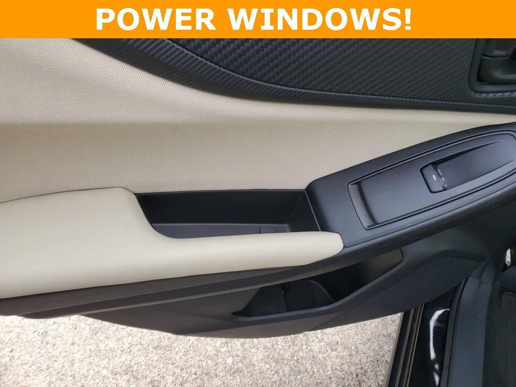 Used 2017 Subaru Impreza 2.0i Premium image 14